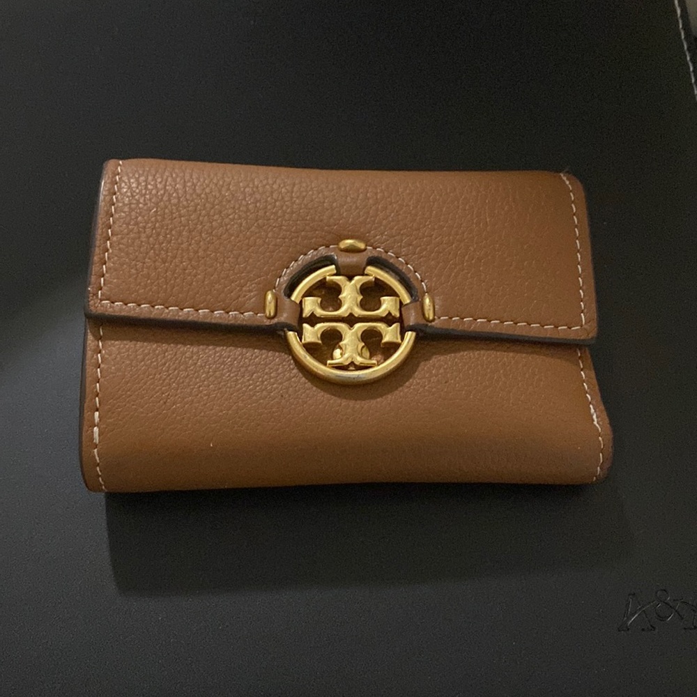 Tory Burch Miller wallet
